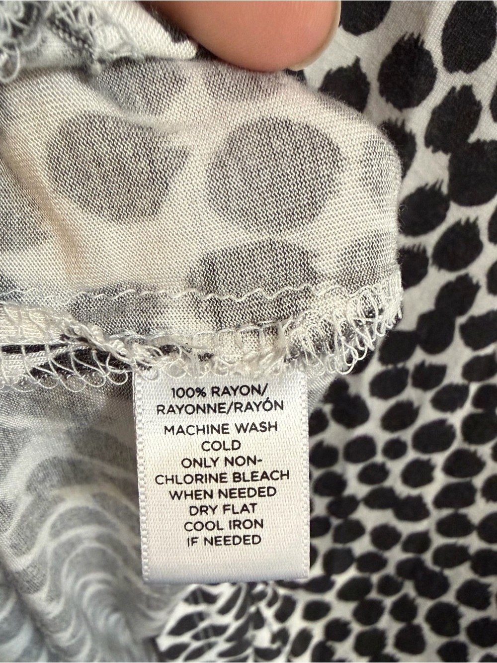 LOFT Animal Print Short-Sleeve Tee | OfficeCore Business Casual Safari Travel |S - Picture 6 of 9